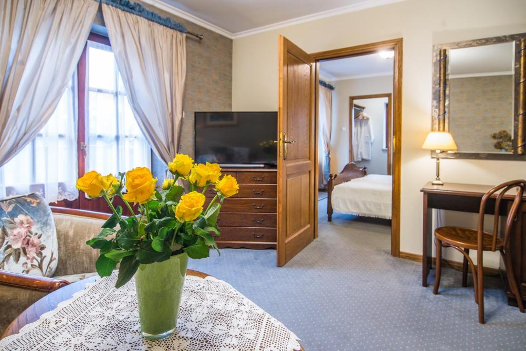 Hotel Dwa Księżyce #3