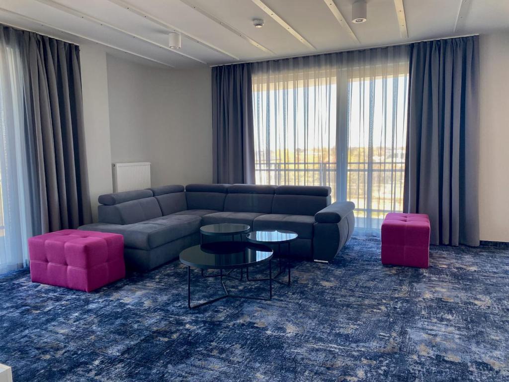 Hotel Ferry Resort #9