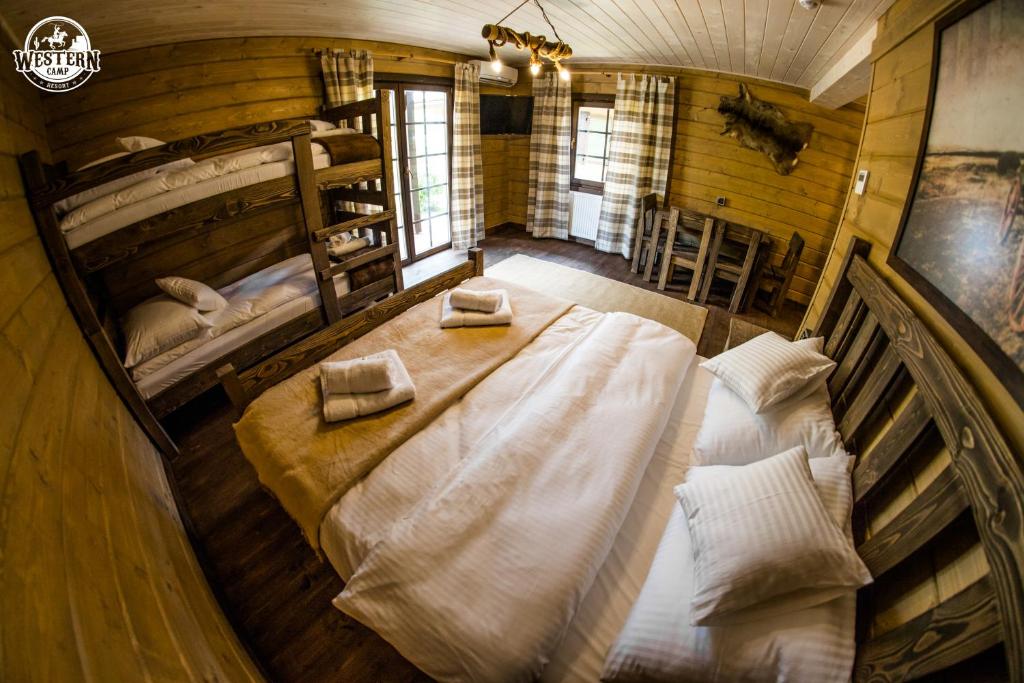 Pole namiotowe Western #6