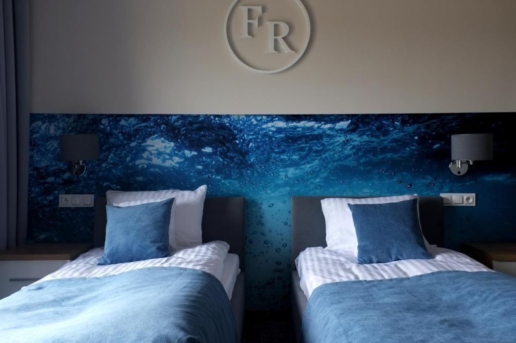 Hotel Family Resort #4