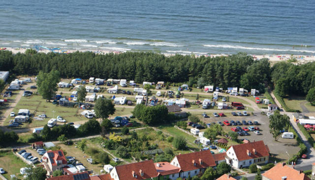 Pole namiotowe Ada #2