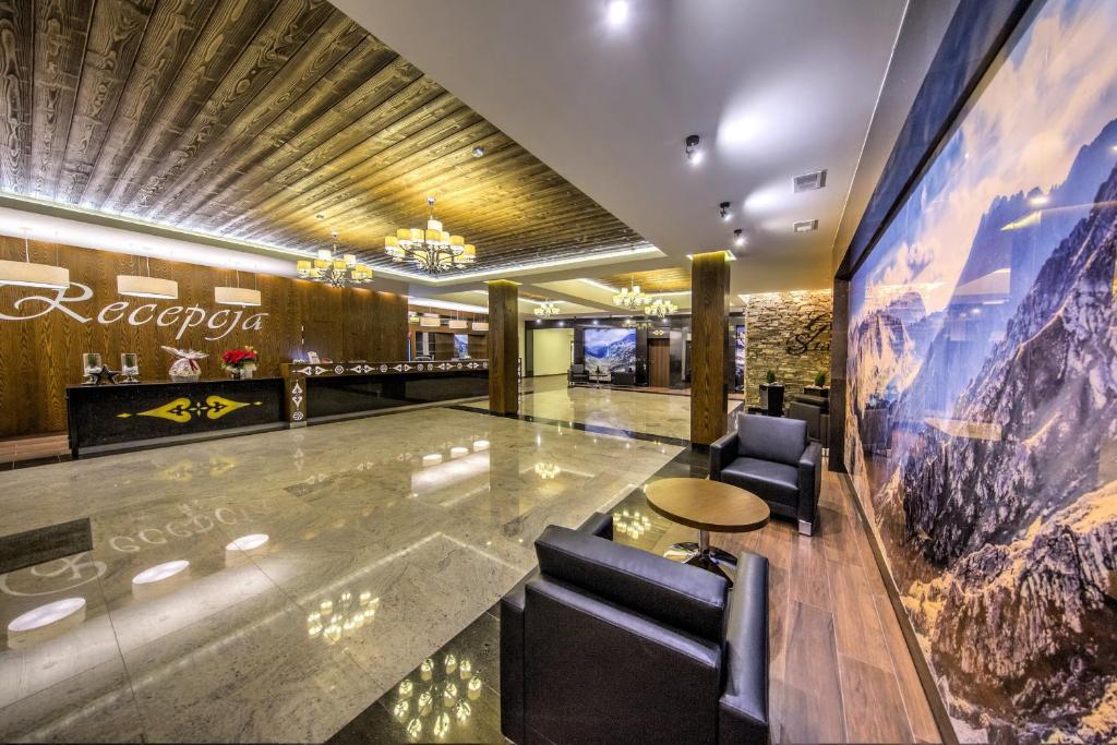 Hotel Grand Stasinda #4