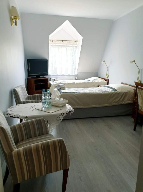 Hotel W Krainie Alicji #7