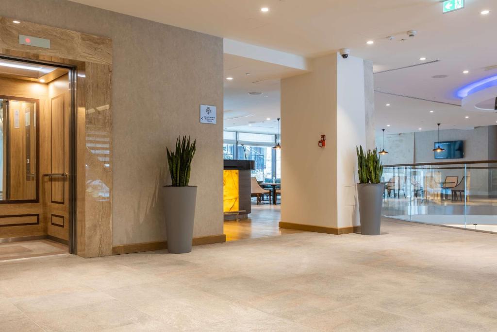 Hotel Radisson Blu & Residences #12