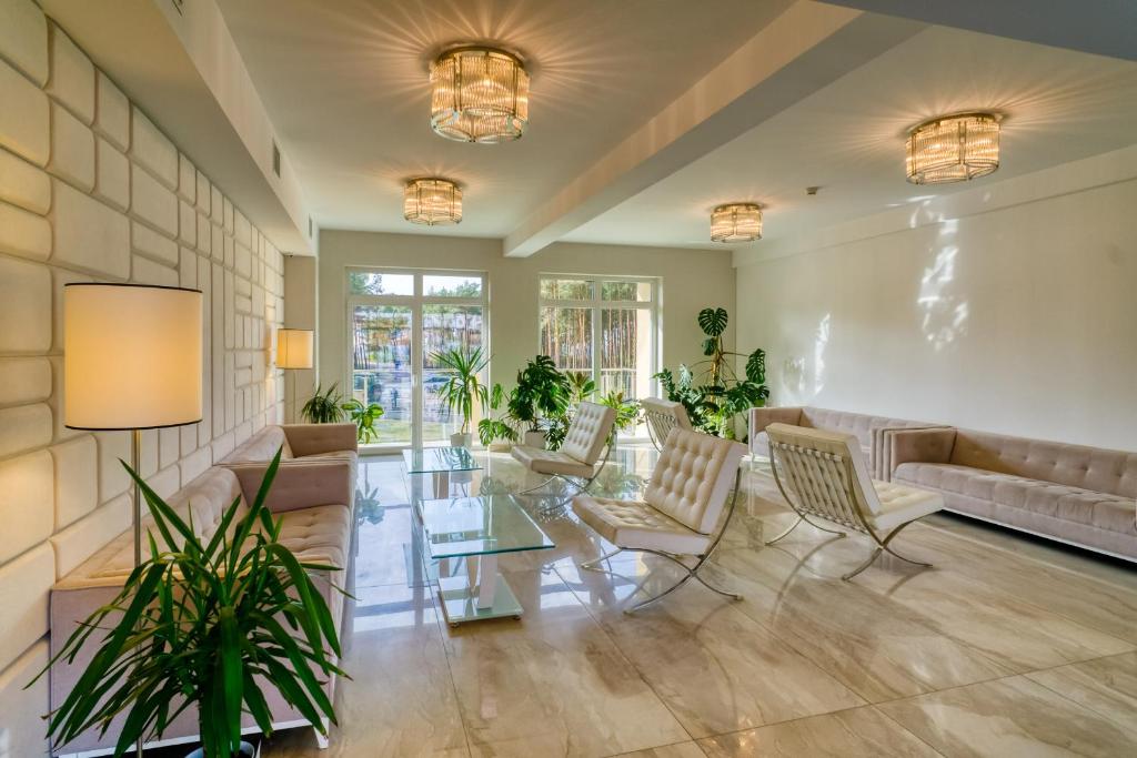 Hotel White Resort #5